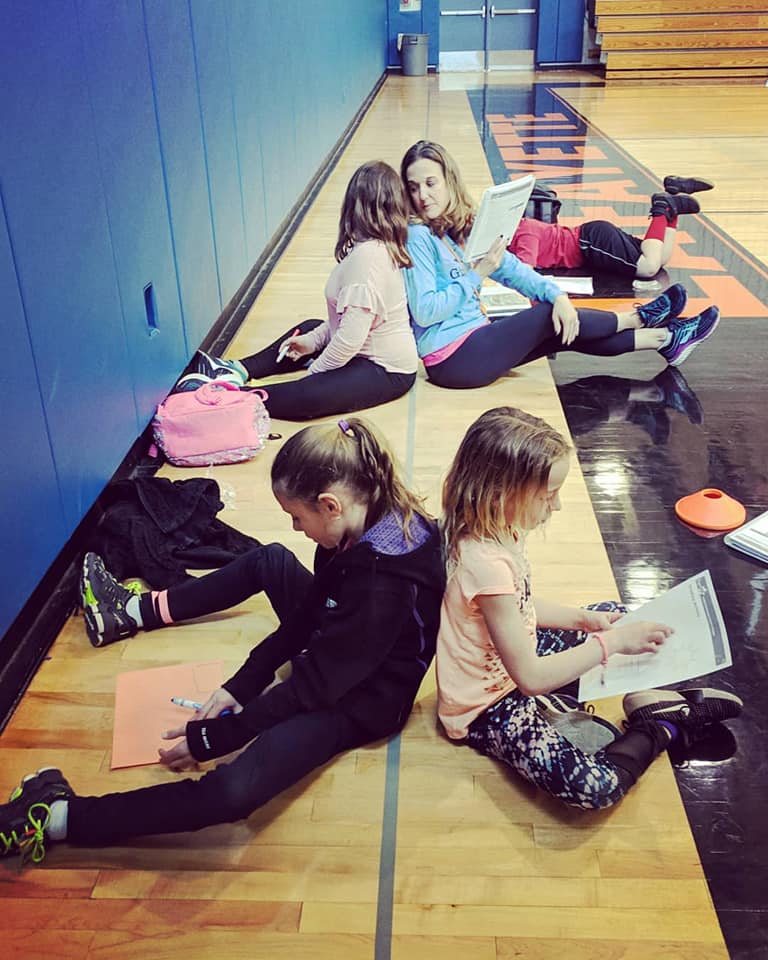 56877128_2303369646617229_5341071735594680320_n